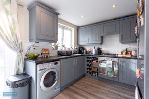 Kitchen- click for photo gallery